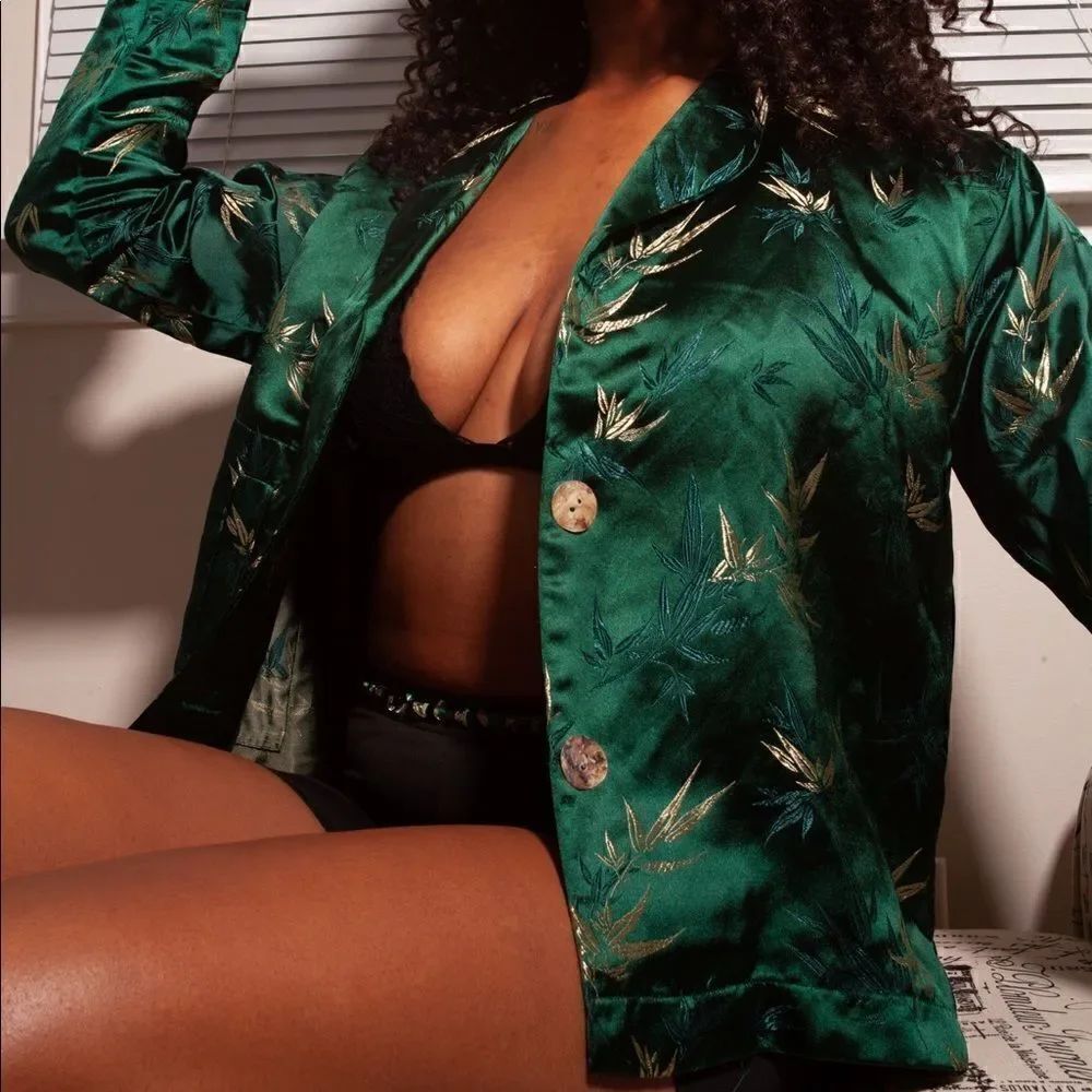 Fresh Floral: Green Floral Button-Up Blazer